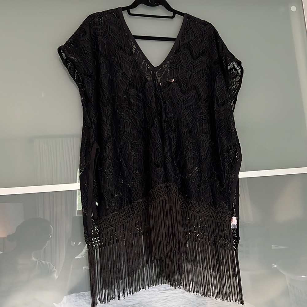 Victoria’s Secret Black crochet cover up. Size XS/S.